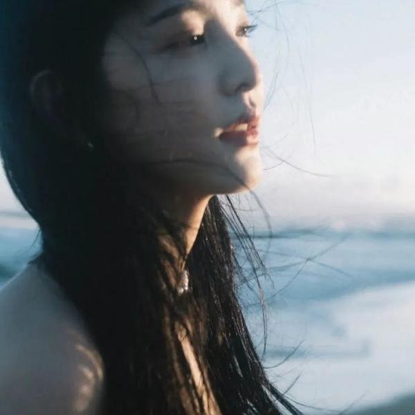 杨洋三嫁海报