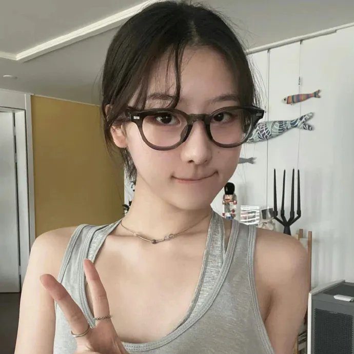 腰瘦食堂海报