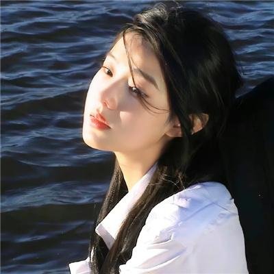 空白世代海报